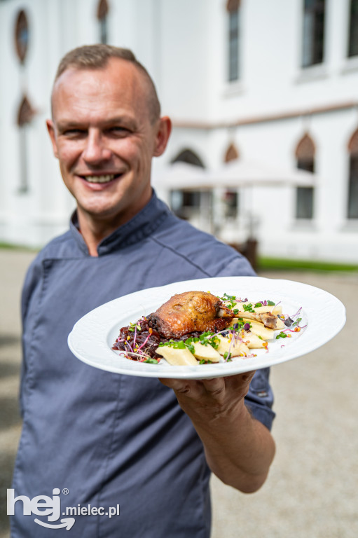 Restauracja w zabytkowym Zamku Przecław - staropolska kuchnia w nowoczesnym wydaniu