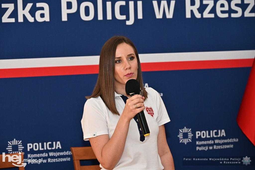 Konferencja prozdrowotna dla policjantek i pracownic cywilnych podkarpackiego garnizonu