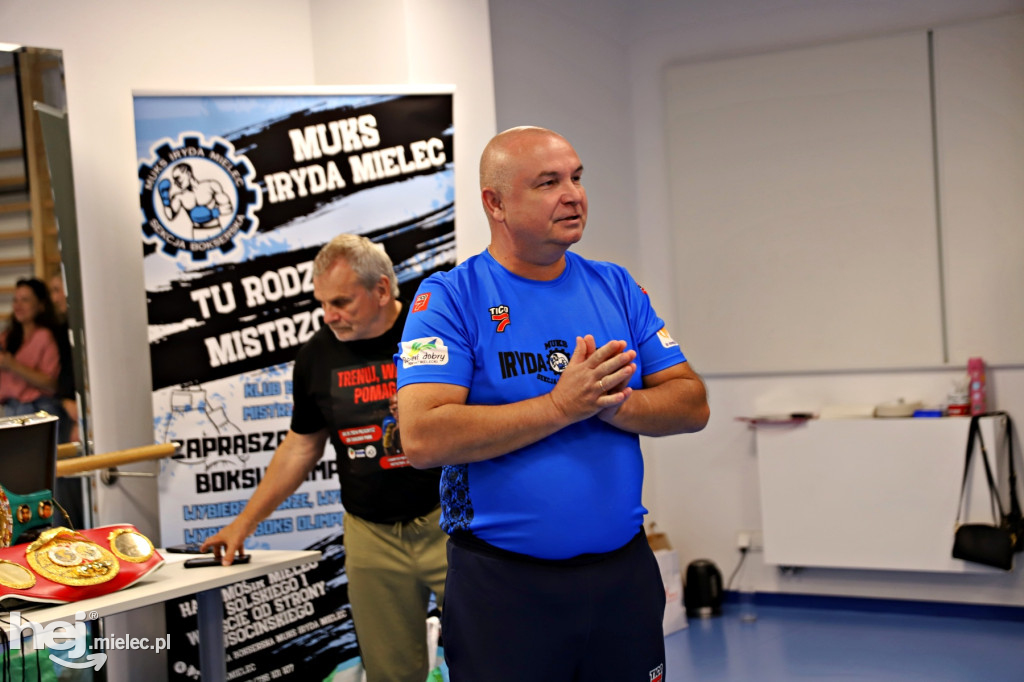 „Diablo” Włodarczyk trenował z mieleckimi pięściarzami