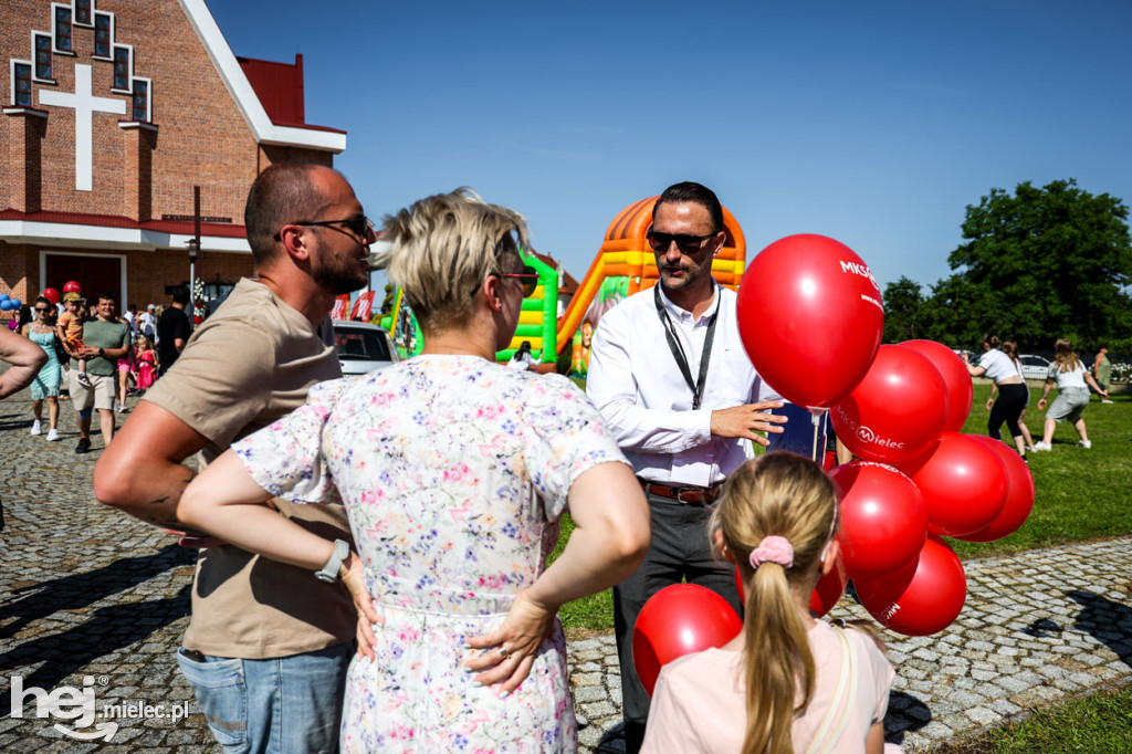 XX Festyn Parafialny na Osiedlu Rzochów