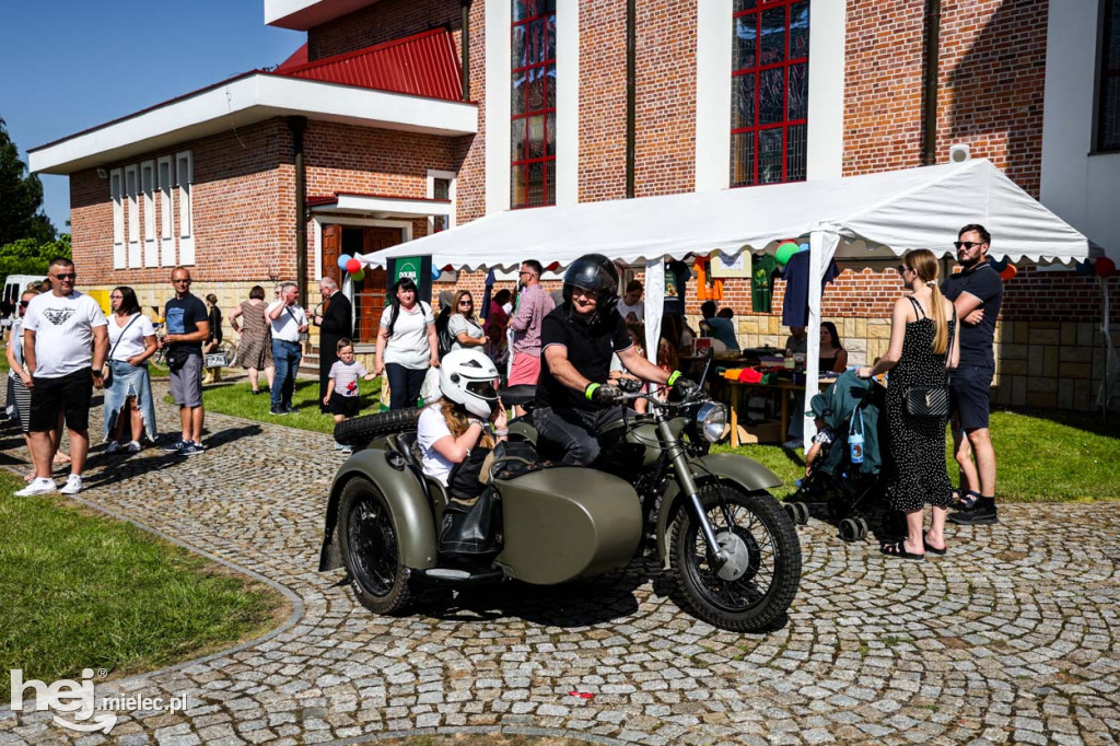 XX Festyn Parafialny na Osiedlu Rzochów