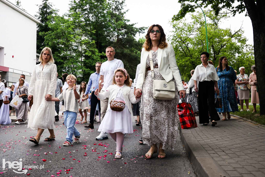 Procesja Bożego Ciała w parafii MBNP