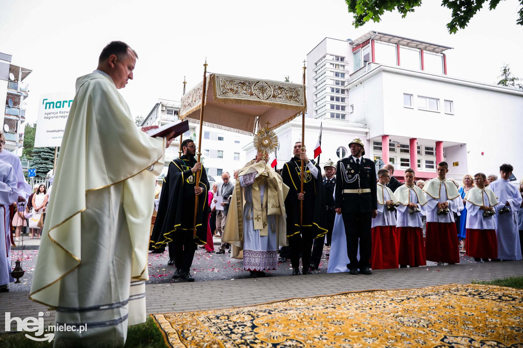Procesja Bożego Ciała w parafii MBNP