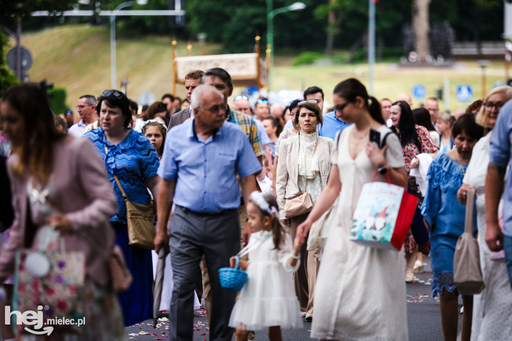 Procesja Bożego Ciała w parafii MBNP