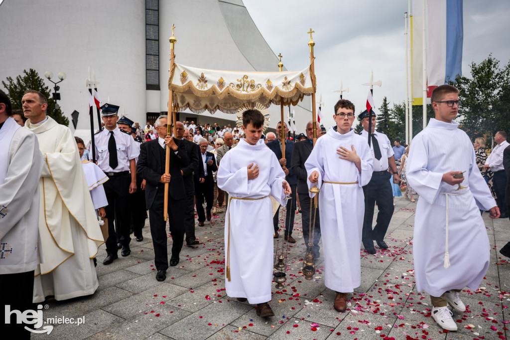 Procesja Bożego Ciała w parafii Ducha Św.