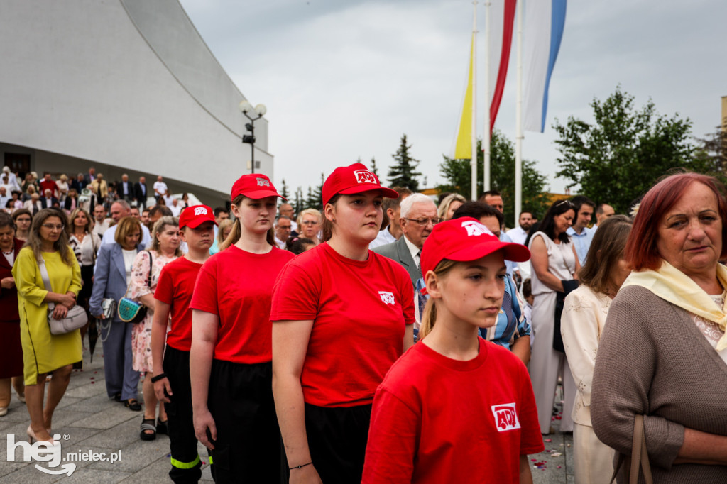 Procesja Bożego Ciała w parafii Ducha Św.