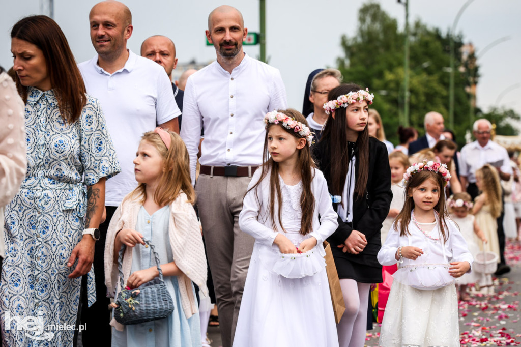 Procesja Bożego Ciała w parafii Ducha Św.