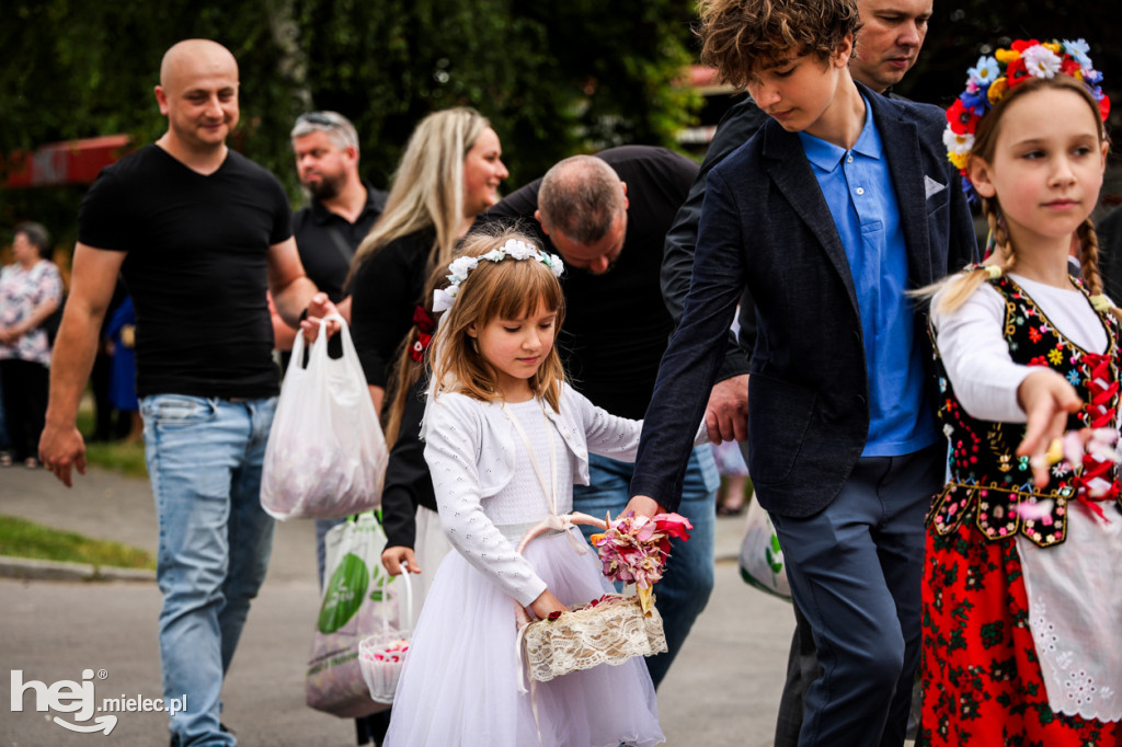 Procesja Bożego Ciała w parafii Ducha Św.