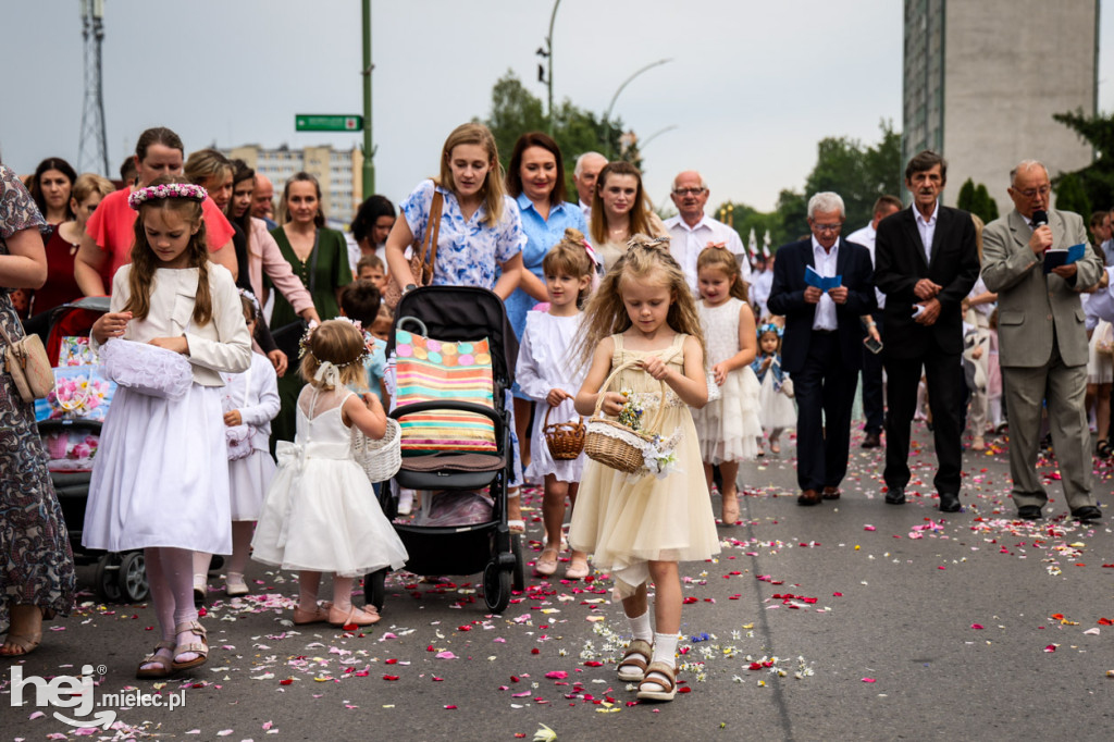 Procesja Bożego Ciała w parafii Ducha Św.
