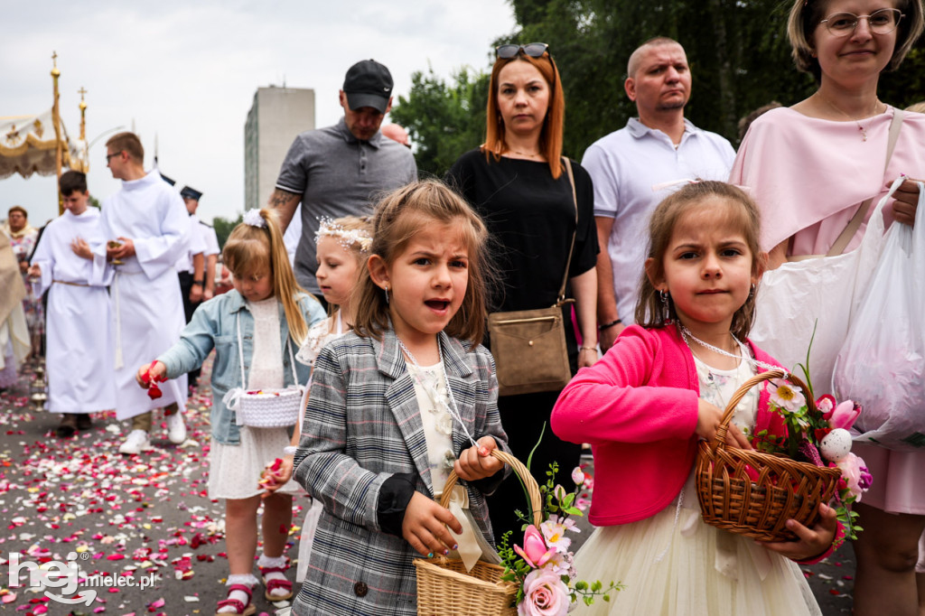 Procesja Bożego Ciała w parafii Ducha Św.
