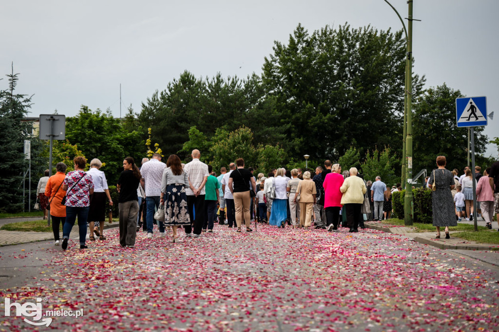Procesja Bożego Ciała w parafii Ducha Św.