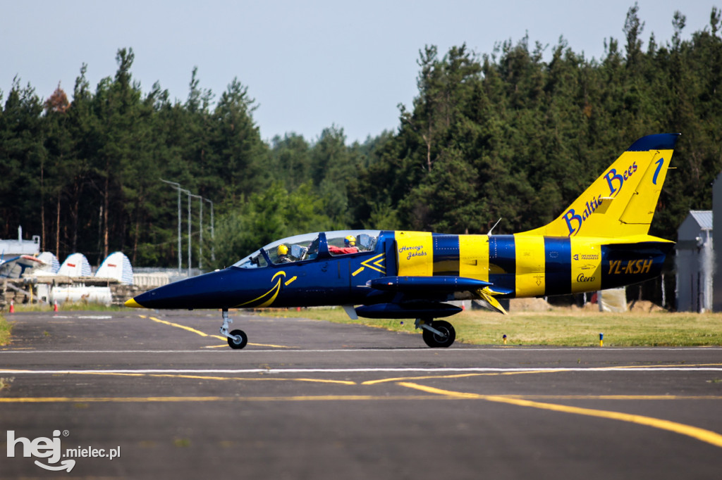 Baltic Bees w Mielcu! Widowiskowy przylot