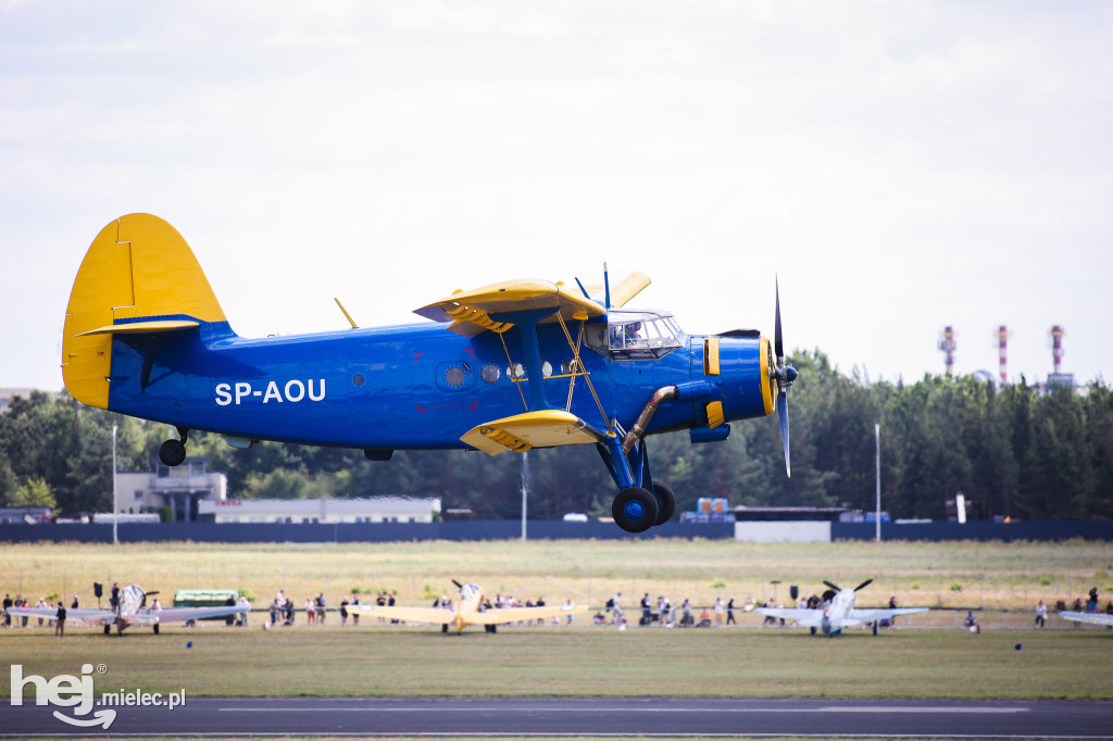 AIR SHOW MIELEC Z WIEŻY LOTNISKA