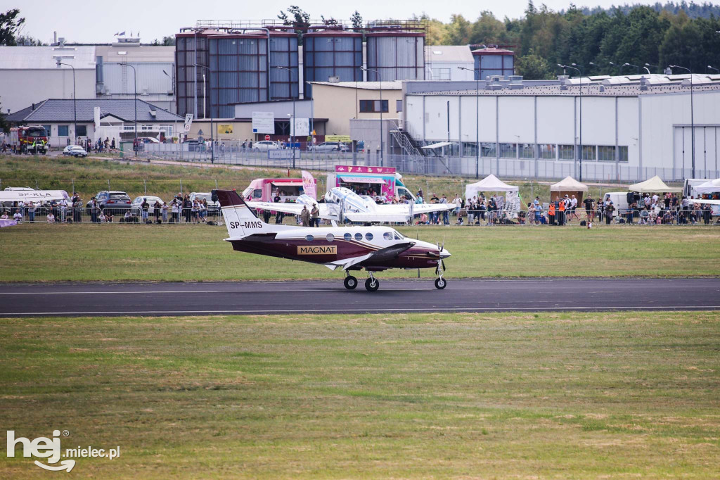 AIR SHOW MIELEC Z WIEŻY LOTNISKA