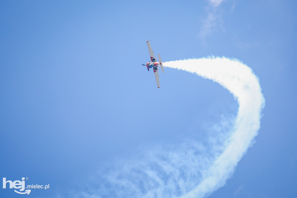 AIR SHOW MIELEC Z WIEŻY LOTNISKA