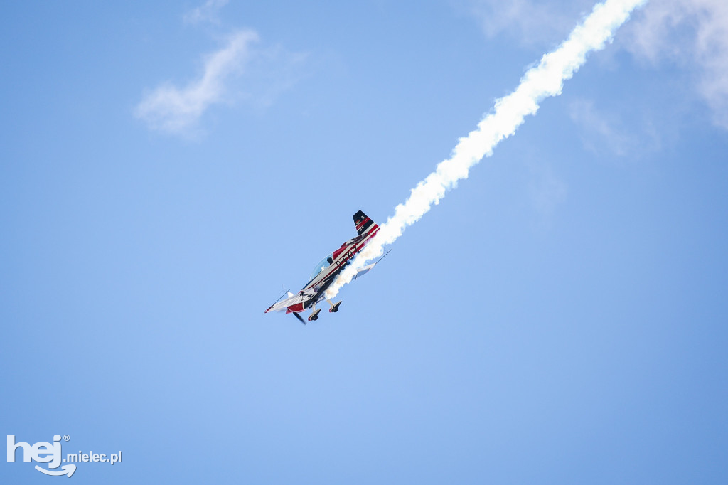 AIR SHOW MIELEC Z WIEŻY LOTNISKA