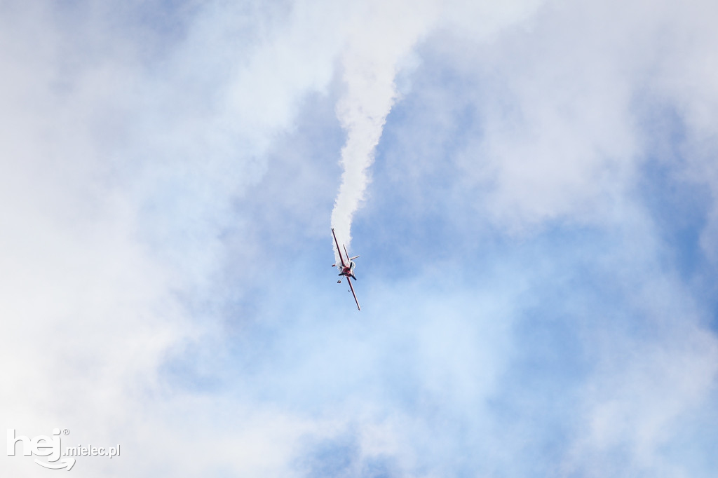 AIR SHOW MIELEC Z WIEŻY LOTNISKA