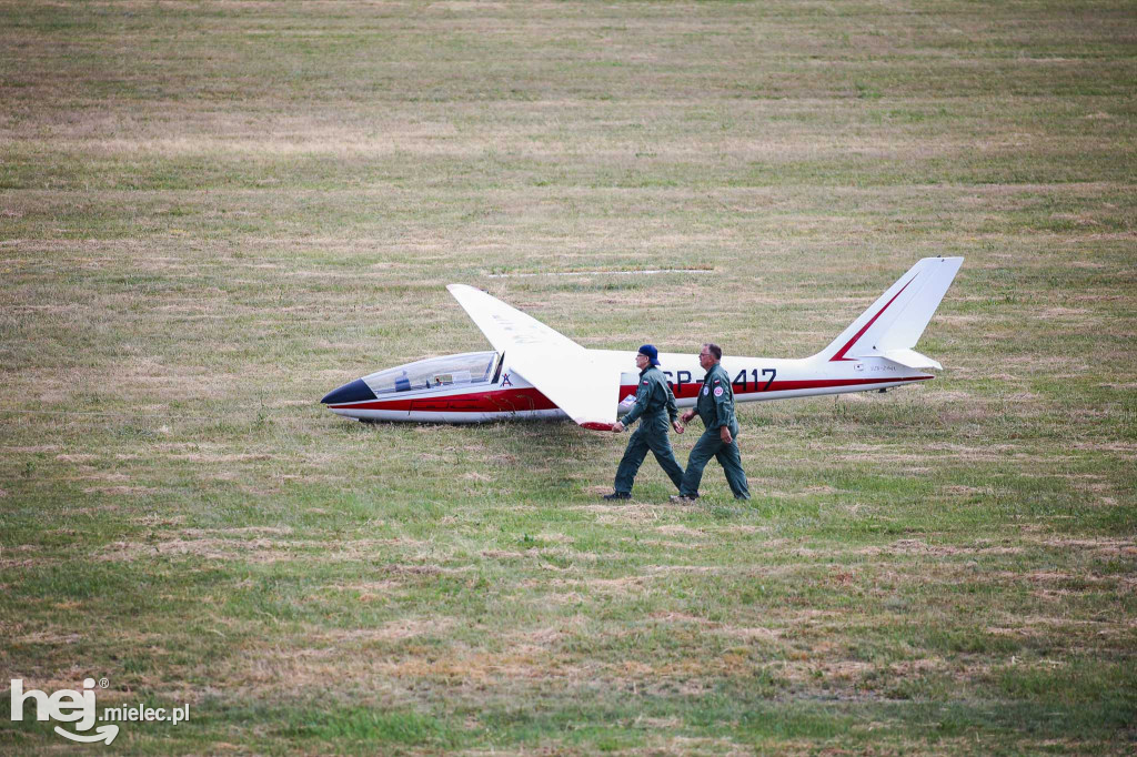 AIR SHOW MIELEC Z WIEŻY LOTNISKA