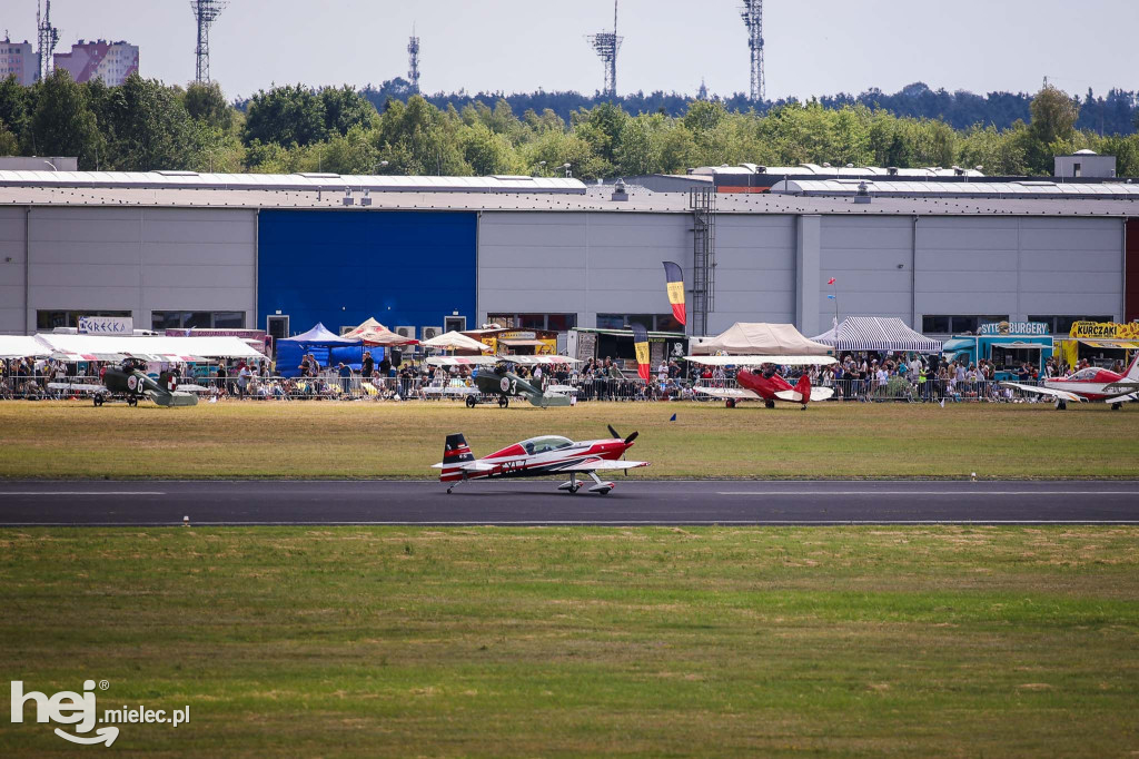 AIR SHOW MIELEC Z WIEŻY LOTNISKA