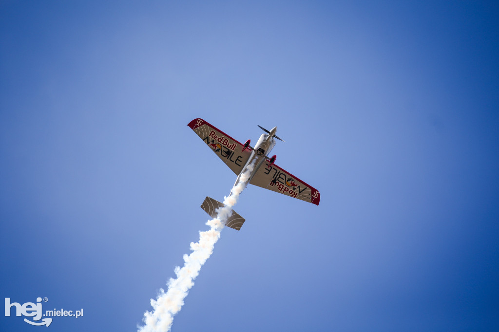 AIR SHOW MIELEC Z WIEŻY LOTNISKA