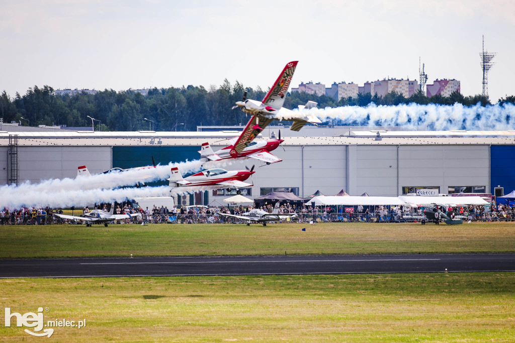 AIR SHOW MIELEC Z WIEŻY LOTNISKA