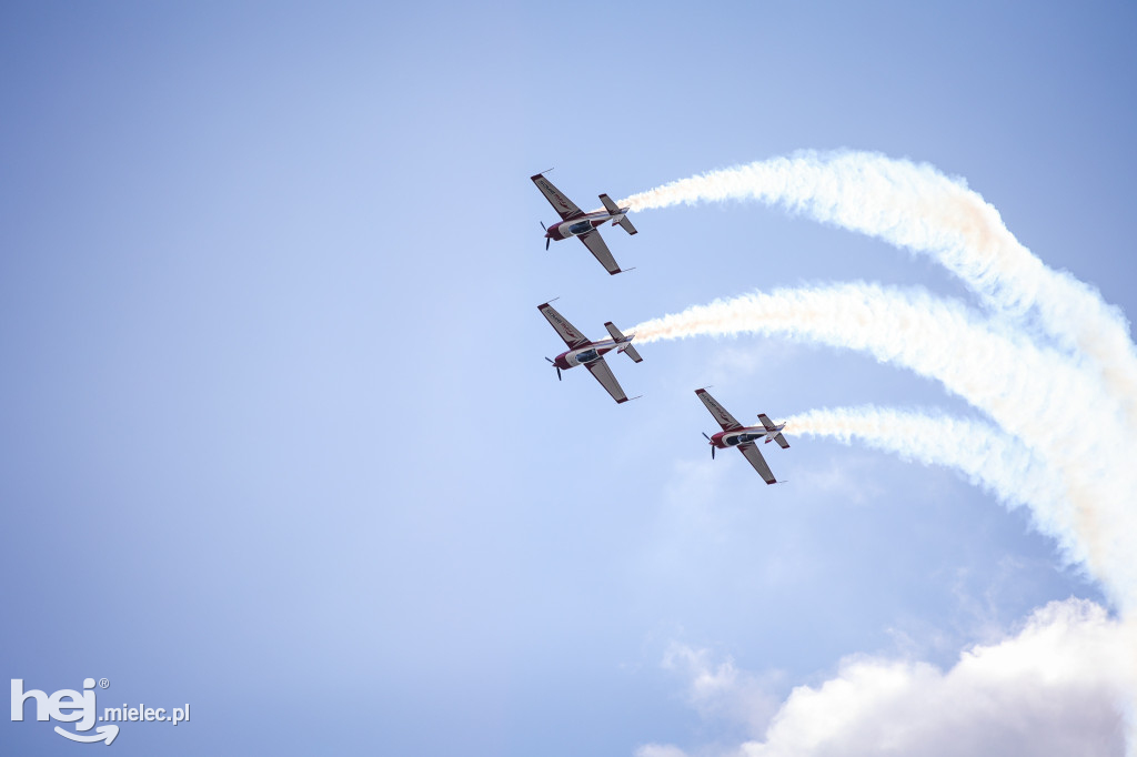 AIR SHOW MIELEC Z WIEŻY LOTNISKA