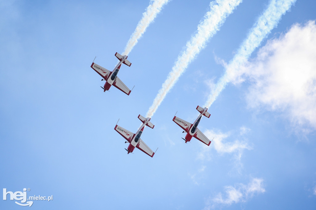 AIR SHOW MIELEC Z WIEŻY LOTNISKA