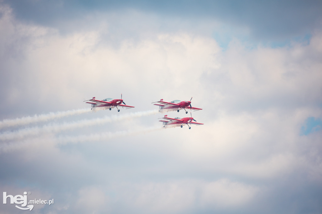 AIR SHOW MIELEC Z WIEŻY LOTNISKA