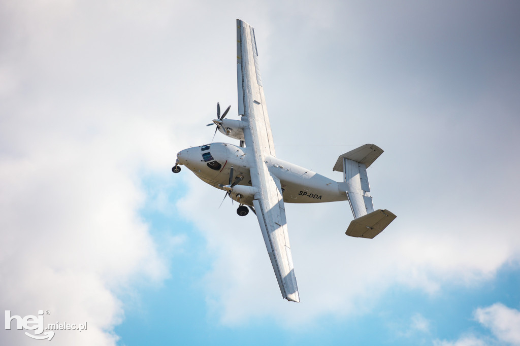 AIR SHOW MIELEC Z WIEŻY LOTNISKA
