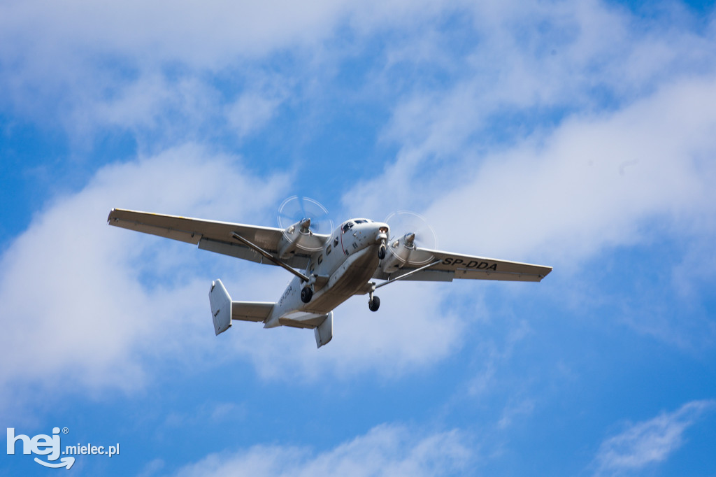AIR SHOW MIELEC Z WIEŻY LOTNISKA