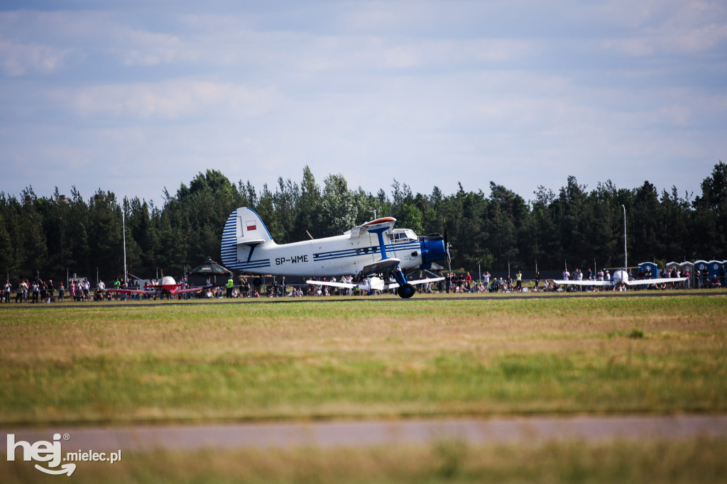 AIR SHOW MIELEC Z WIEŻY LOTNISKA