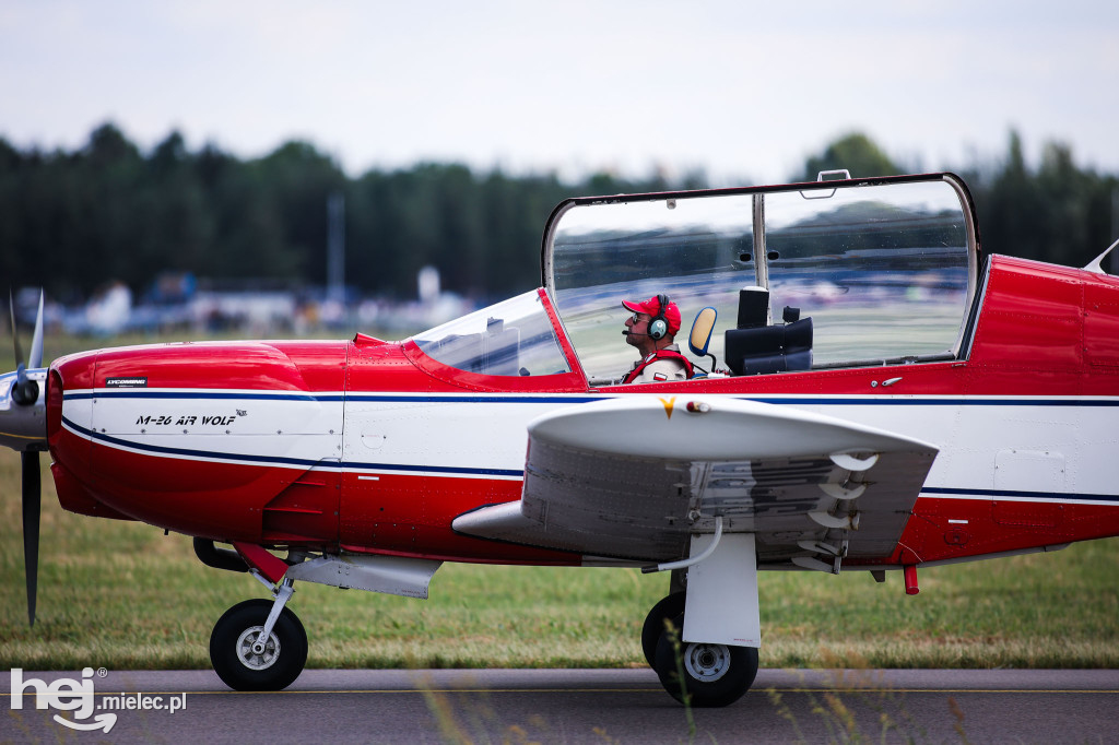 AIR SHOW MIELEC Z WIEŻY LOTNISKA