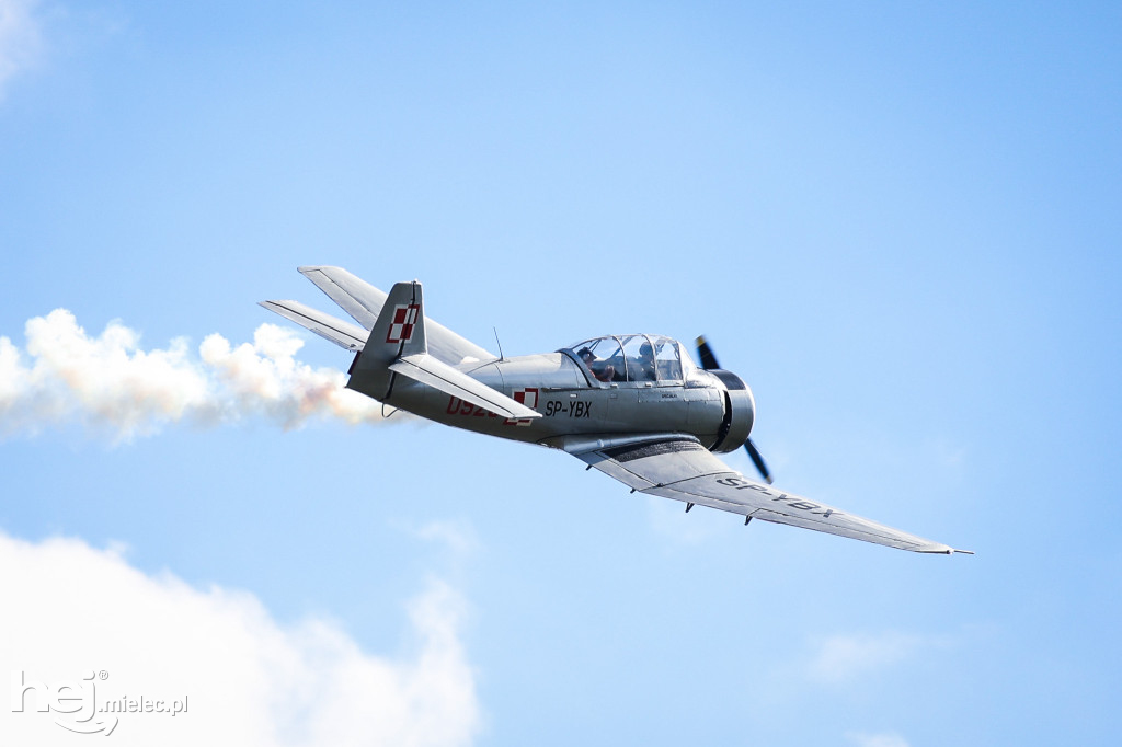 AIR SHOW MIELEC Z WIEŻY LOTNISKA