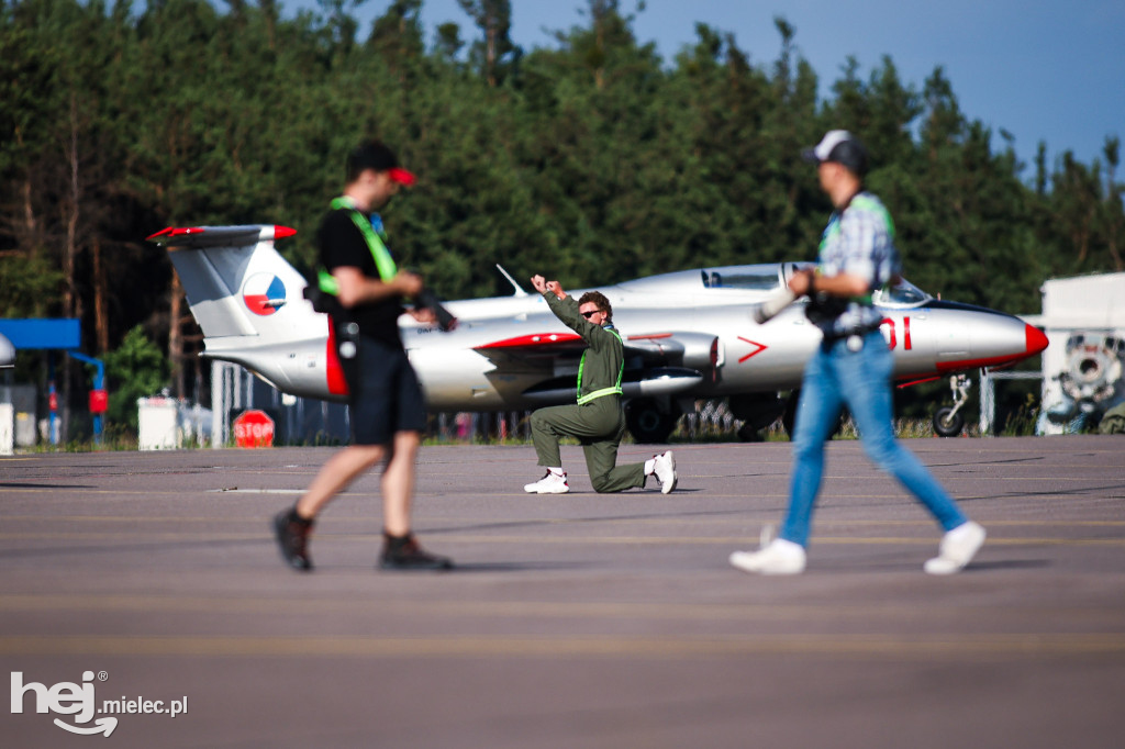 AIR SHOW MIELEC Z WIEŻY LOTNISKA