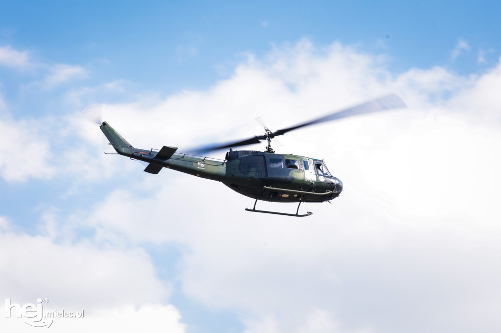 AIR SHOW MIELEC Z WIEŻY LOTNISKA