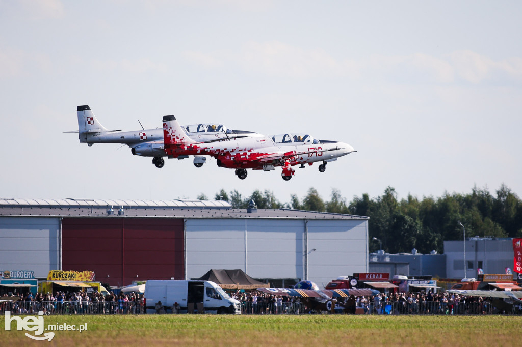 AIR SHOW MIELEC Z WIEŻY LOTNISKA