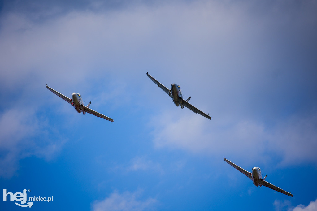 AIR SHOW MIELEC Z WIEŻY LOTNISKA