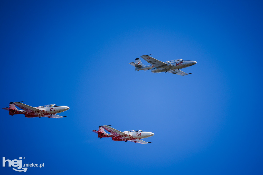 AIR SHOW MIELEC Z WIEŻY LOTNISKA