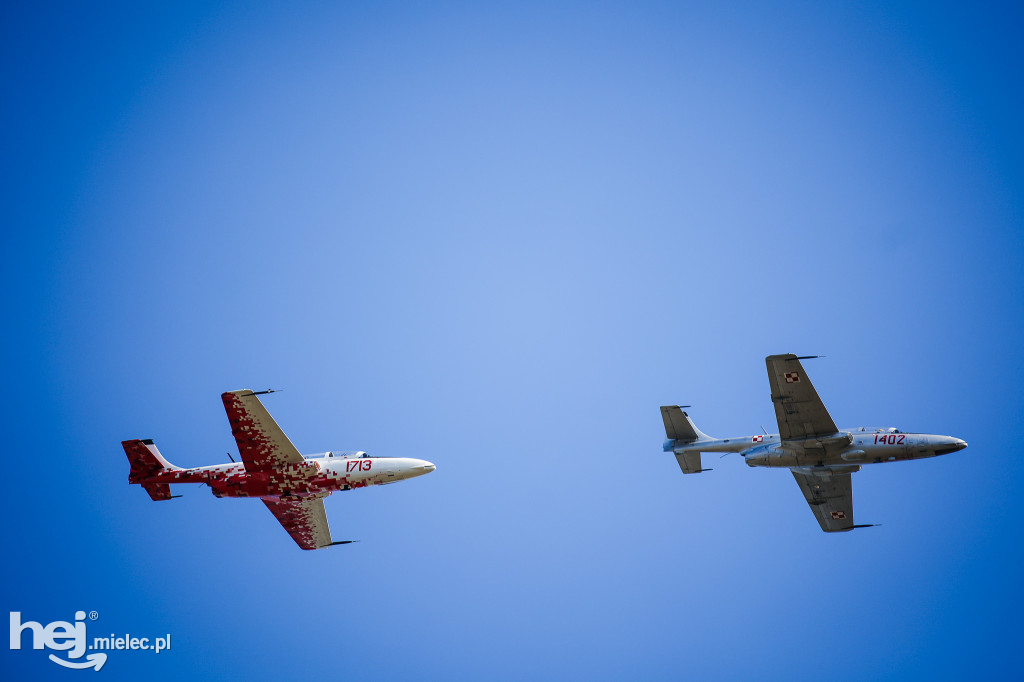 AIR SHOW MIELEC Z WIEŻY LOTNISKA