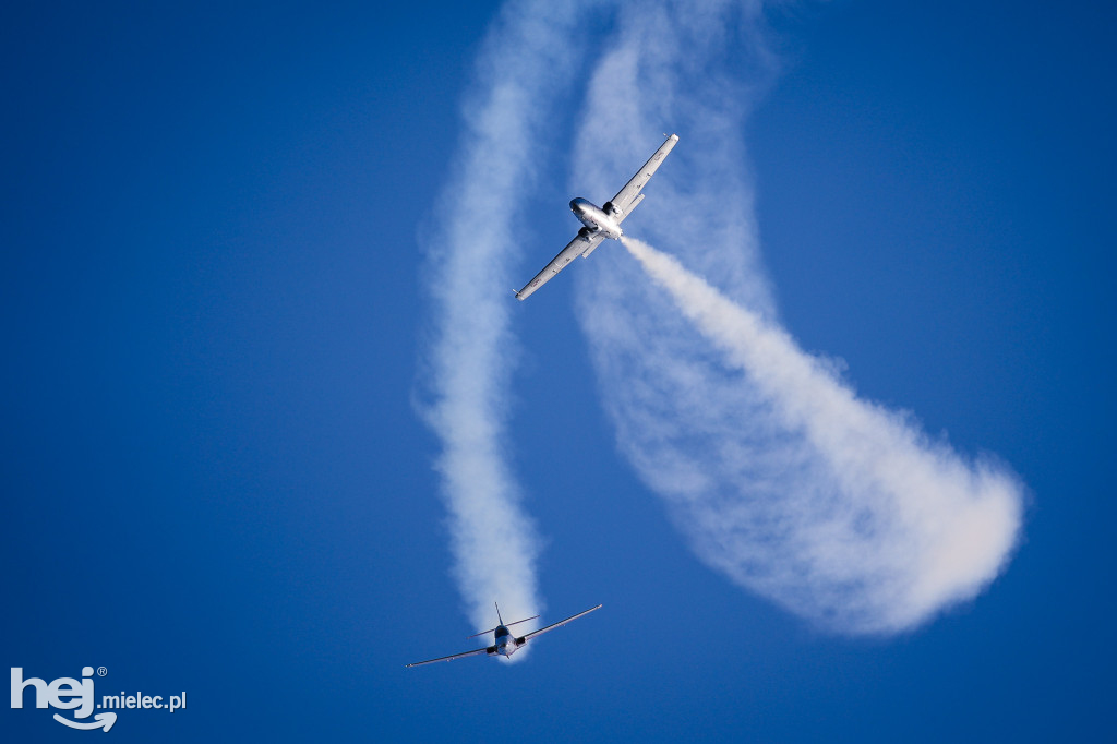 AIR SHOW MIELEC Z WIEŻY LOTNISKA