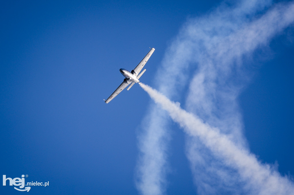 AIR SHOW MIELEC Z WIEŻY LOTNISKA