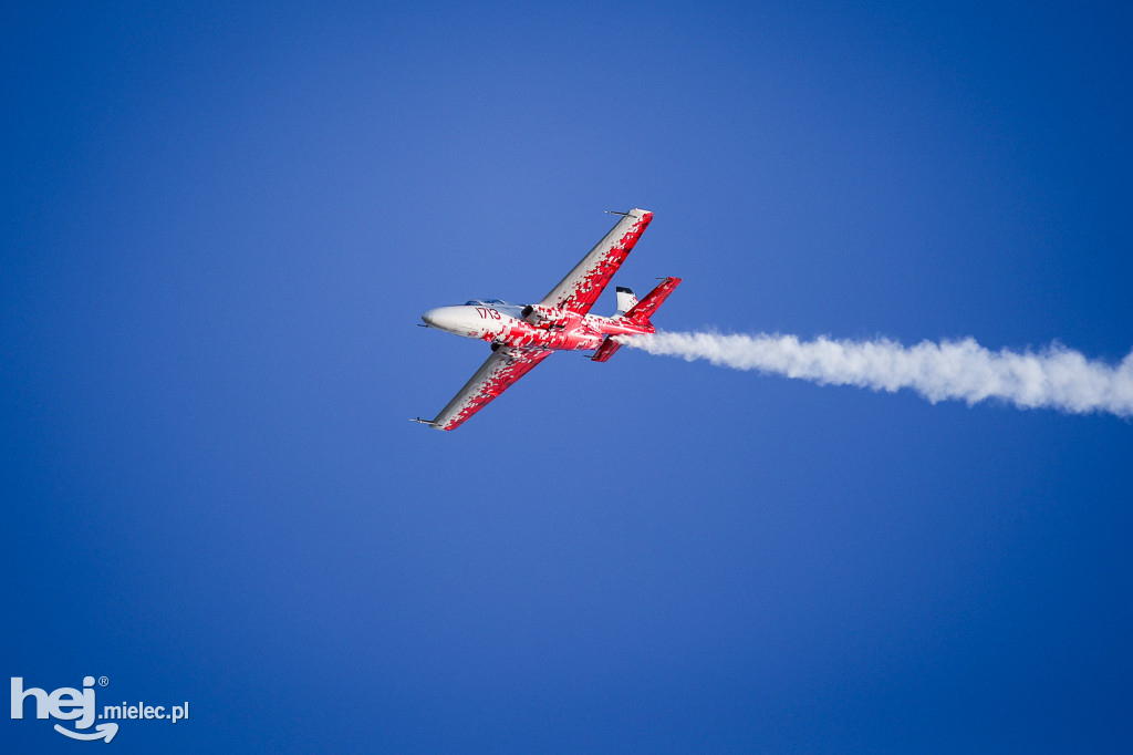 AIR SHOW MIELEC Z WIEŻY LOTNISKA