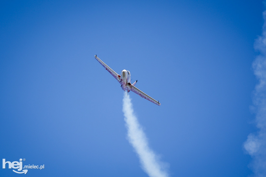 AIR SHOW MIELEC Z WIEŻY LOTNISKA