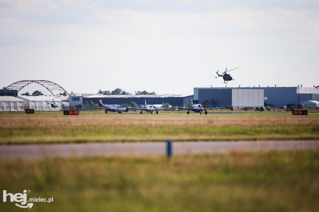 AIR SHOW MIELEC Z WIEŻY LOTNISKA