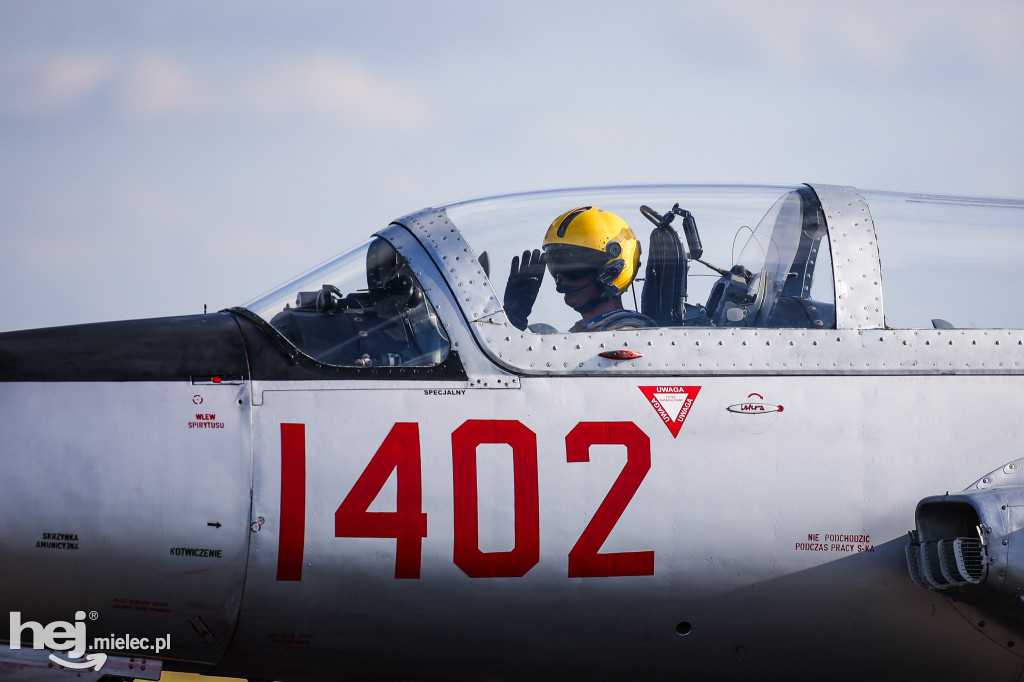 AIR SHOW MIELEC Z WIEŻY LOTNISKA