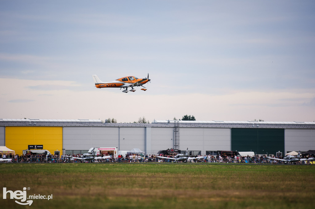 AIR SHOW MIELEC - POKAZY WIECZORNE