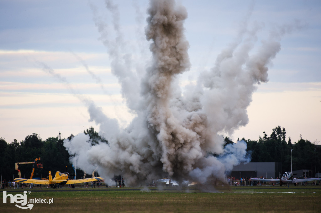 AIR SHOW MIELEC - POKAZY WIECZORNE