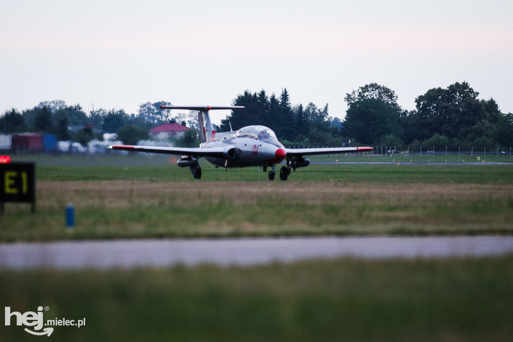AIR SHOW MIELEC - POKAZY WIECZORNE