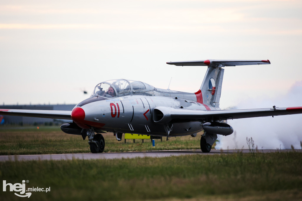 AIR SHOW MIELEC - POKAZY WIECZORNE