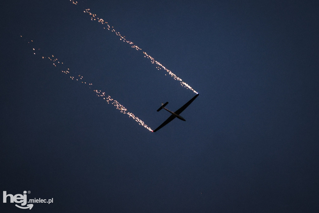 AIR SHOW MIELEC - POKAZY WIECZORNE